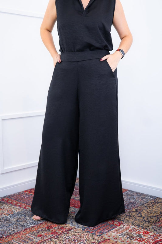 Calça Maxi Renata – Pantalona em Linho Light com Bolsos Laterais - Naguirre Shop