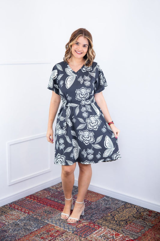 Vestido Letícia – Midi com Gola V em Malha Confort Deluxe - Naguirre Shop